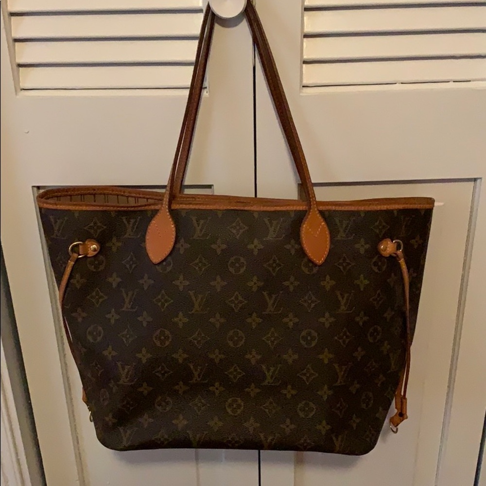 💯 Louis Vuitton Neverfull MM Nice Condition